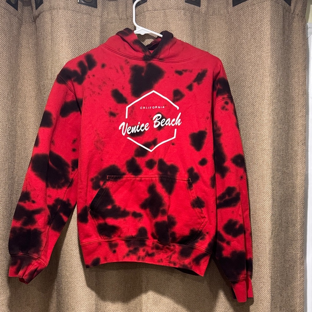 Venice Beach Red and Black Tie-Dye Top, kids XL